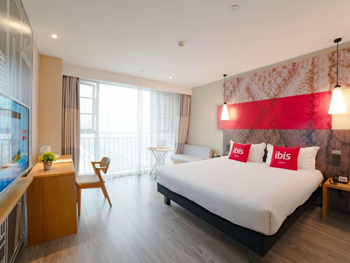 Ibis Chengdu Sm Square Hotel Exterior foto